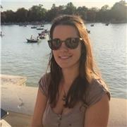 Profesora de apoyo escolar especializado en inglés y matemáticas para primaria o ESO